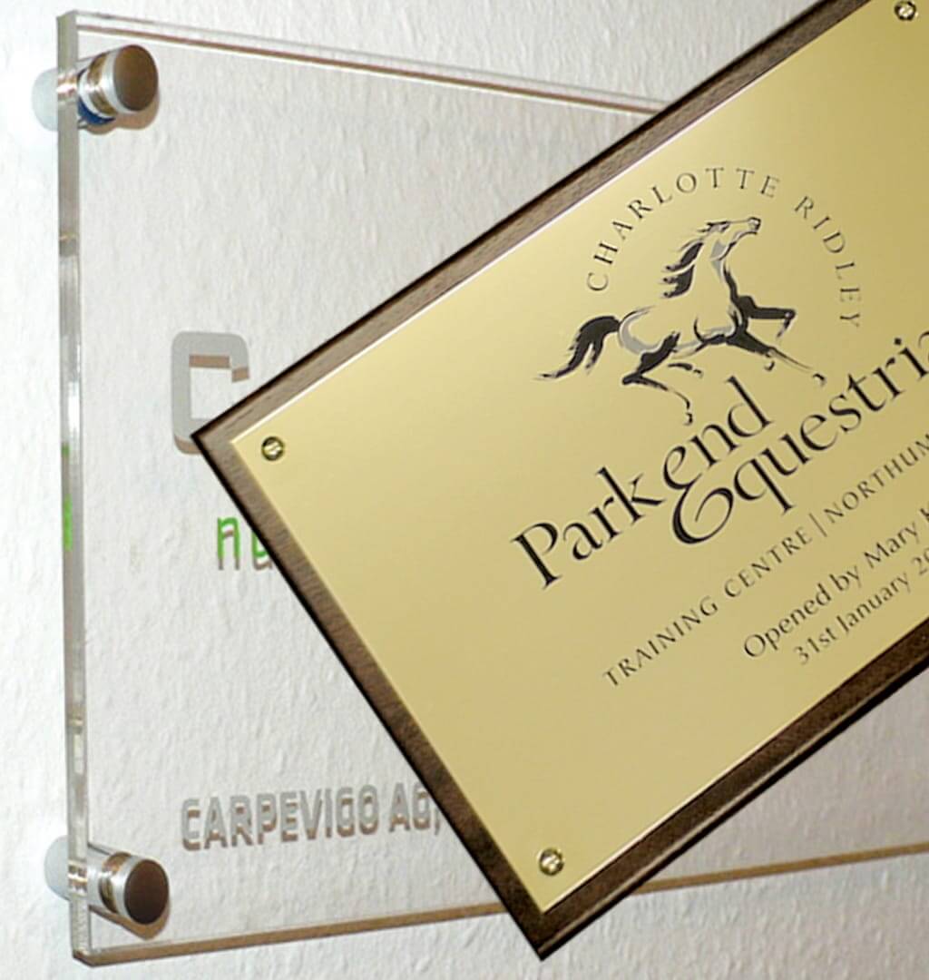 Prinç Tabela - Pleksi Tabela